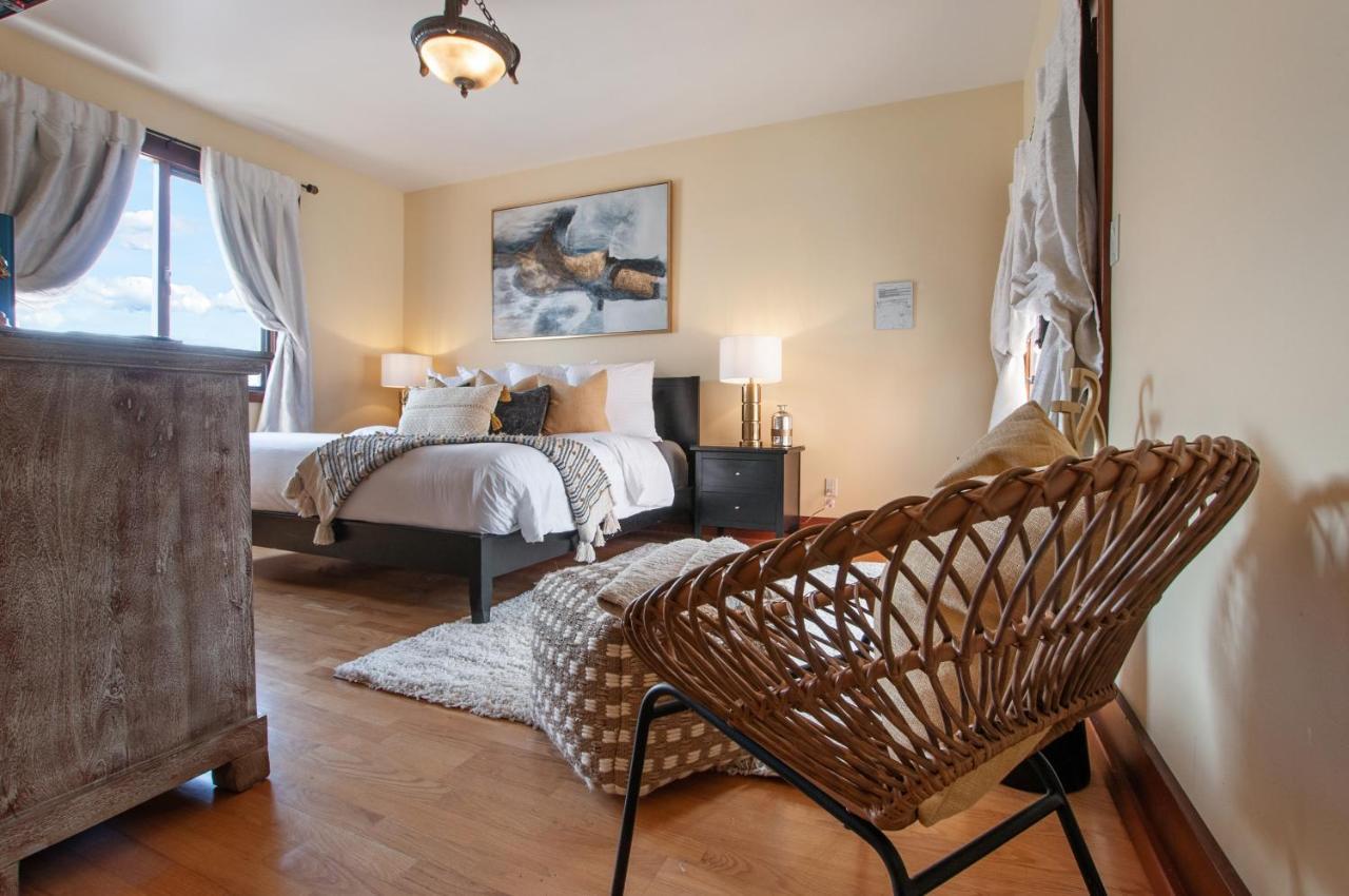 Casa Grande Inn & Suites Penticton Eksteriør billede