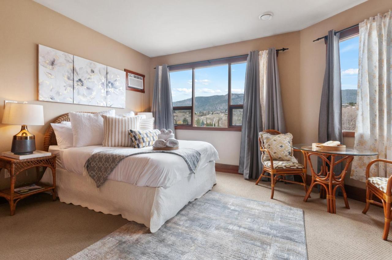 Casa Grande Inn & Suites Penticton Eksteriør billede