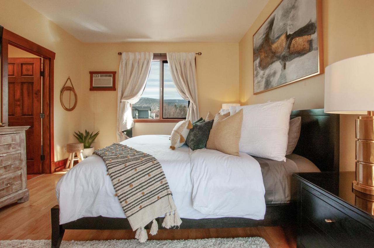 Casa Grande Inn & Suites Penticton Eksteriør billede