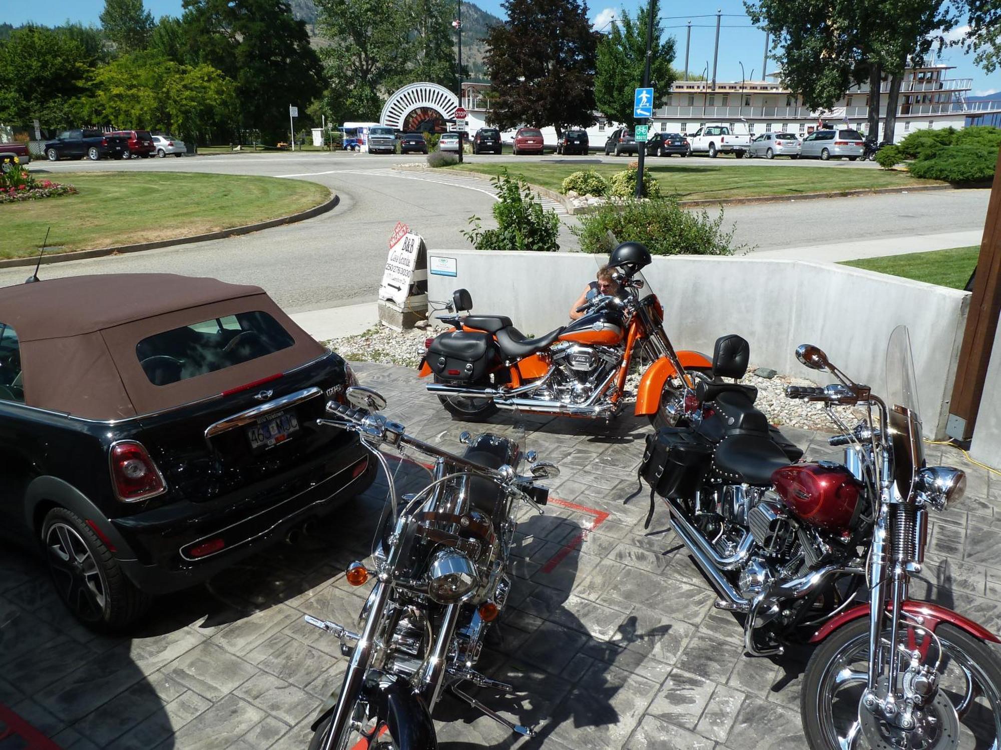 Casa Grande Inn & Suites Penticton Eksteriør billede