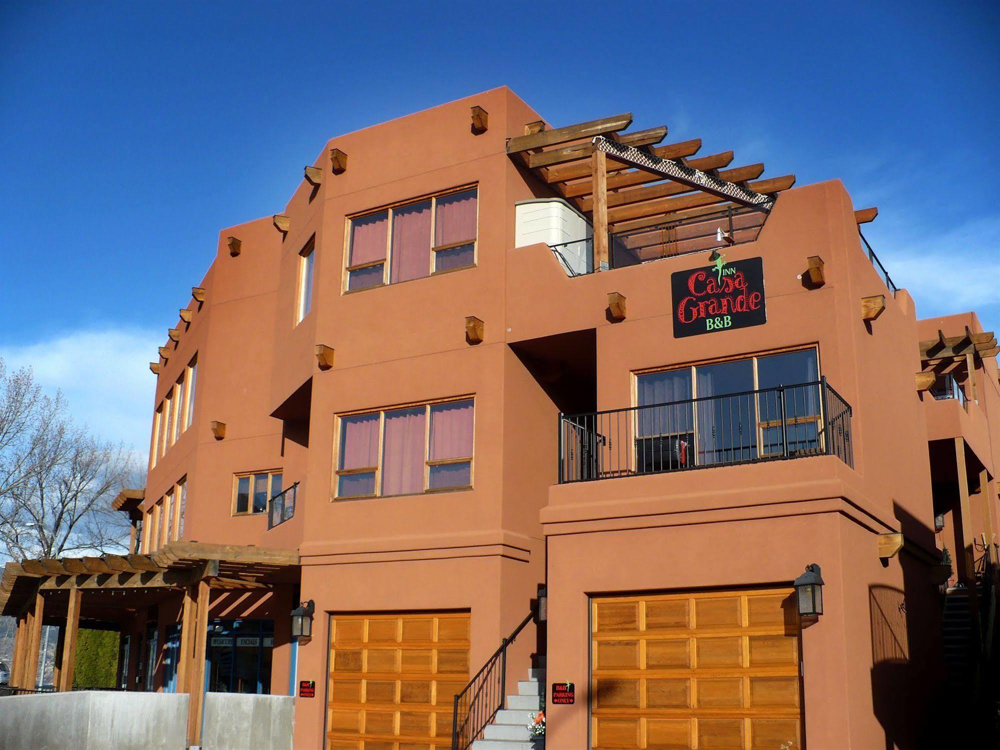 Casa Grande Inn & Suites Penticton Eksteriør billede